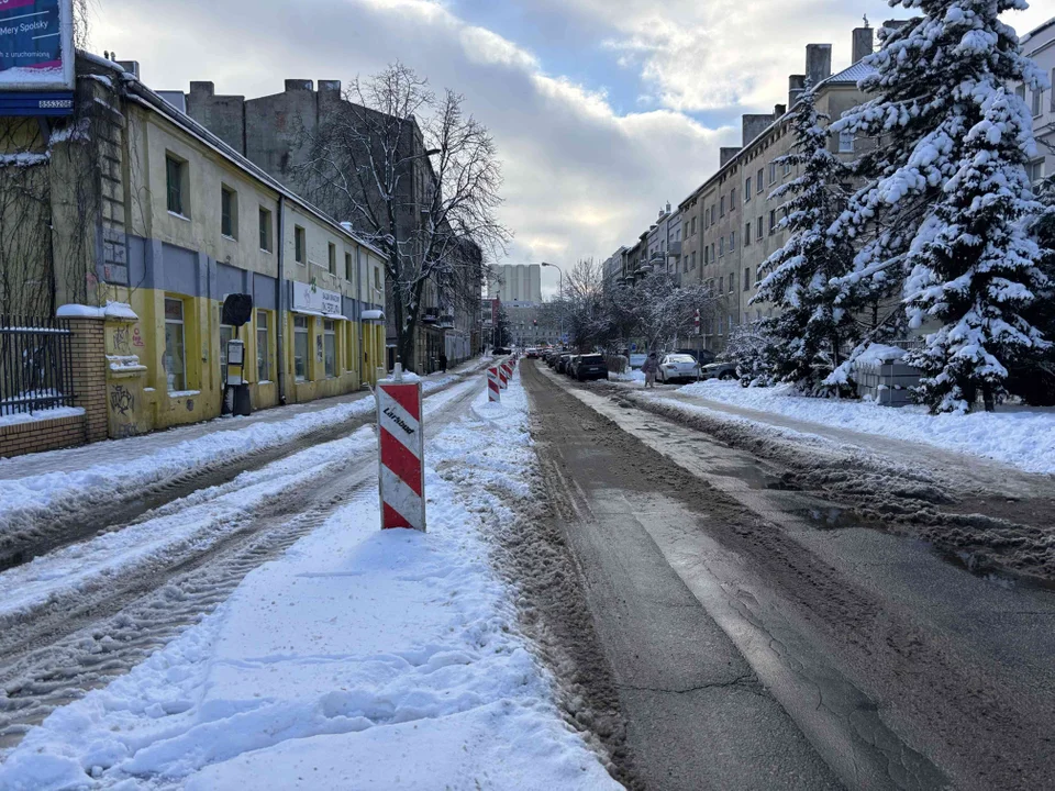 Kolejny etap remontu ulicy Sterlinga w Łodzi rozpoczęty