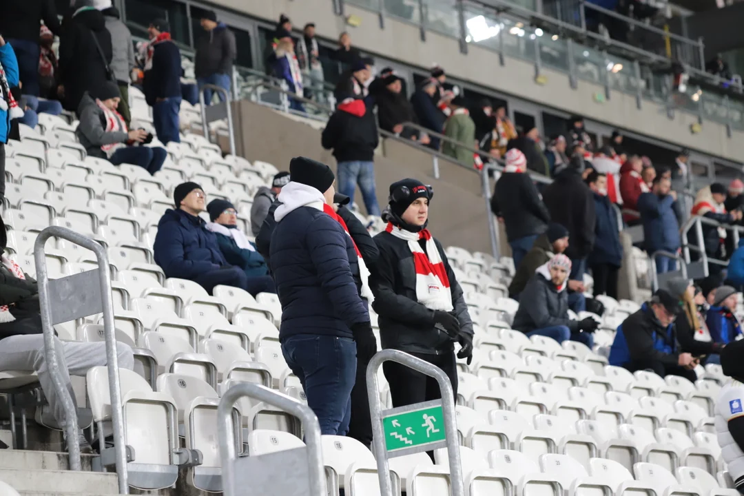 Kibice ŁKS-u Łódź podczas meczy z Zagłębiem Lubin