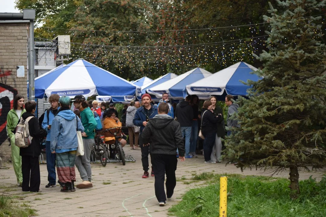 Piknik sąsiedzki na Bałutach