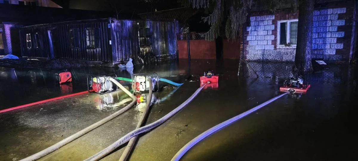 81 interwencji strażaków w związku z odwilżą w Łódzkiem