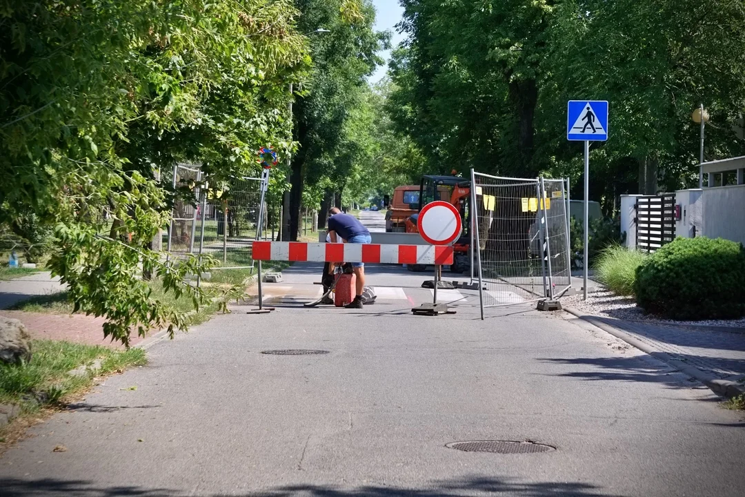 Kolejne utrudnienia w ruchu. Która ulica jest nieprzejezdna? - Zdjęcie główne