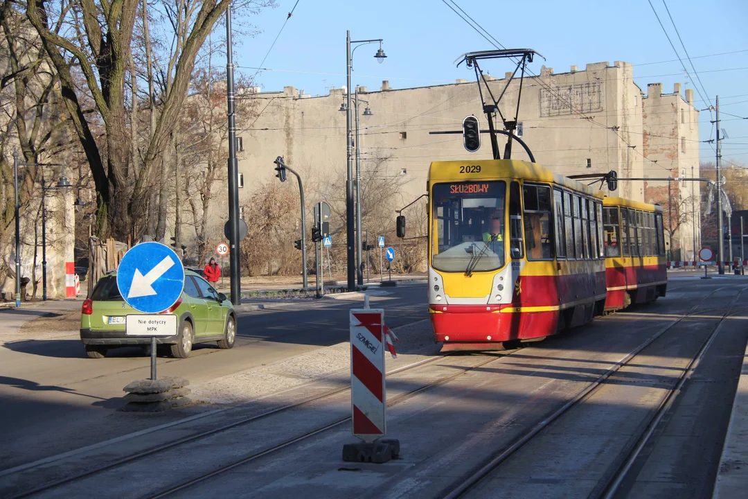 Przystanki tramwajowe przy Wojska Polskiego i Franciszkańskiej