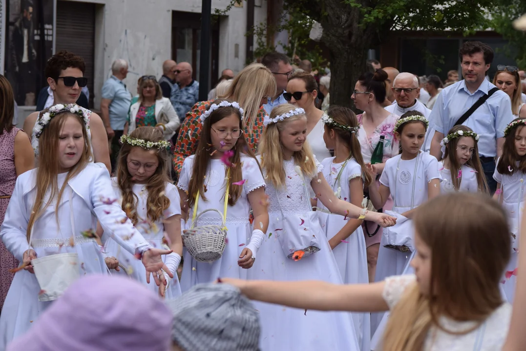 procesja Bożego Ciała w parafii Matki Bożej Dobrej Rady w Zgierzu