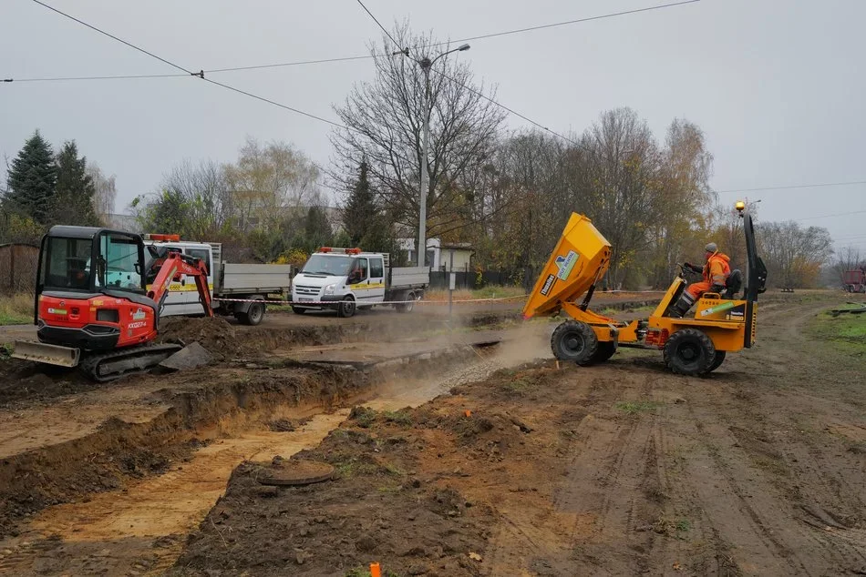 Remont krańcówki MPK Łódź przy Lodowej w Łodzi