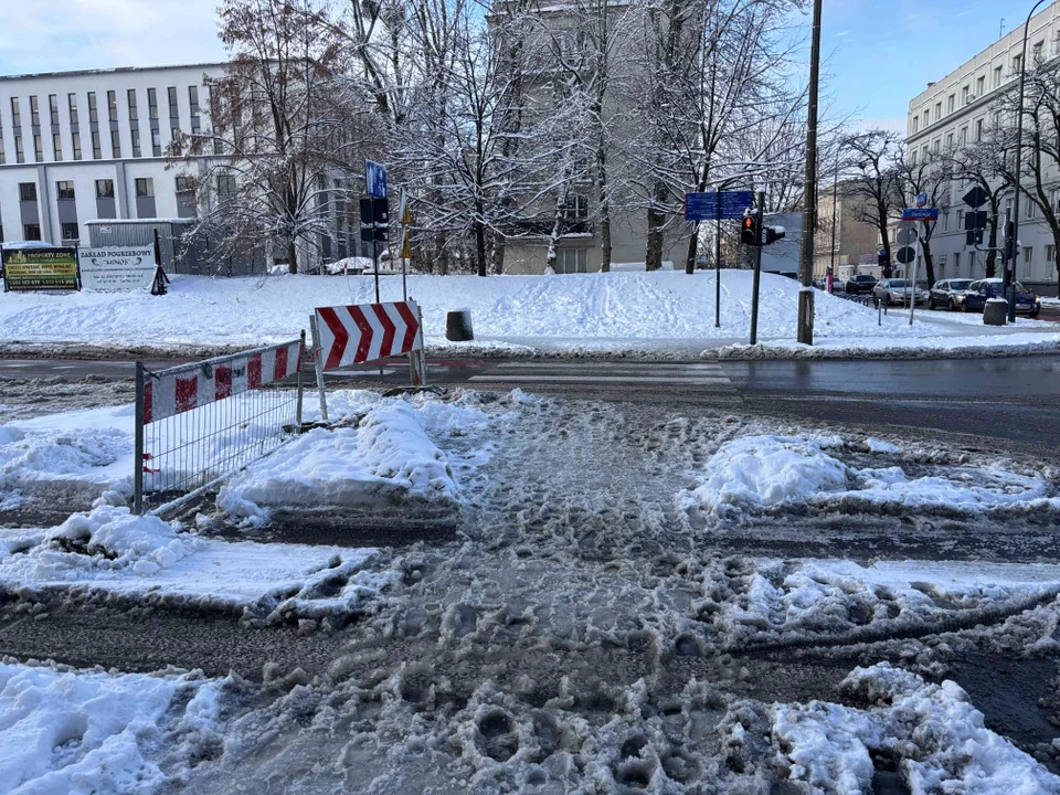 Kolejny etap remontu ulicy Sterlinga w Łodzi rozpoczęty