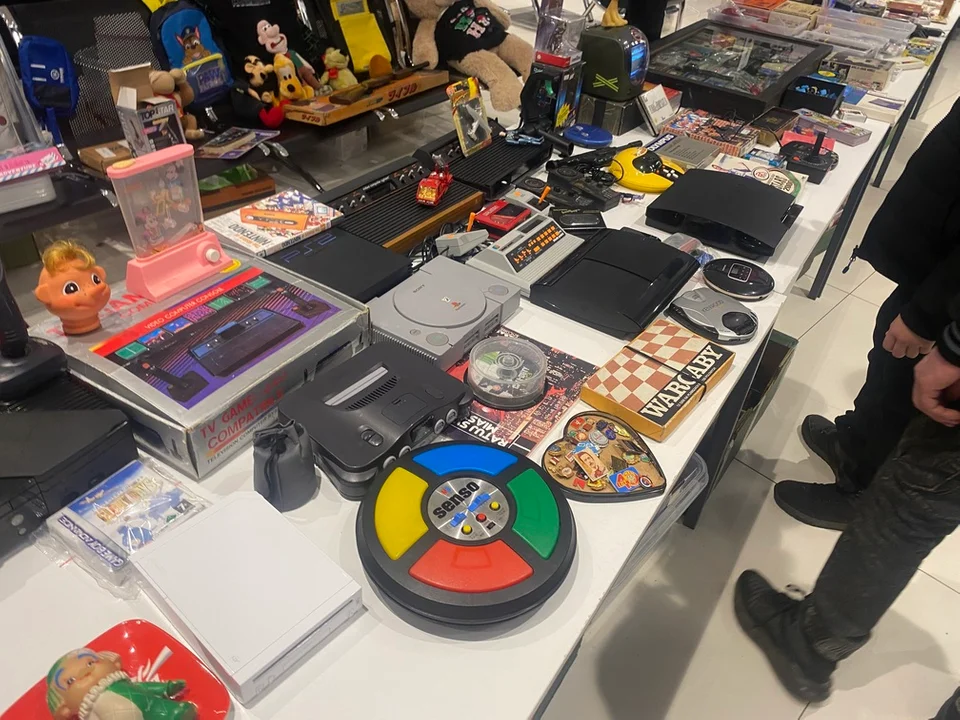 Stare płyty i klasyczne konsole zapełniły centrum miasta w niedzielę