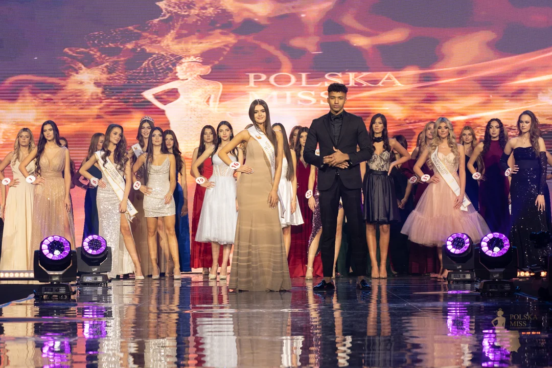 Julia z naszych okolic w finale konkursu Polska Miss Nastolatek. Jak jej poszło? [FOTO/WIDEO] - Zdjęcie główne