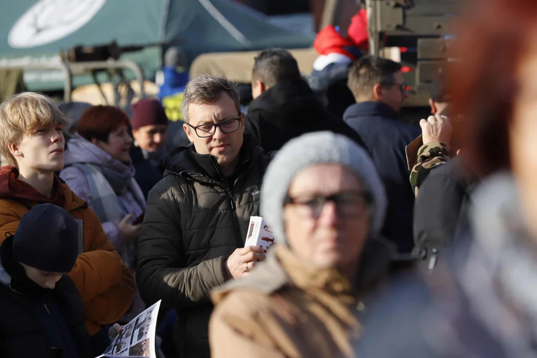 Święto Niepodległości przed Manufakturą