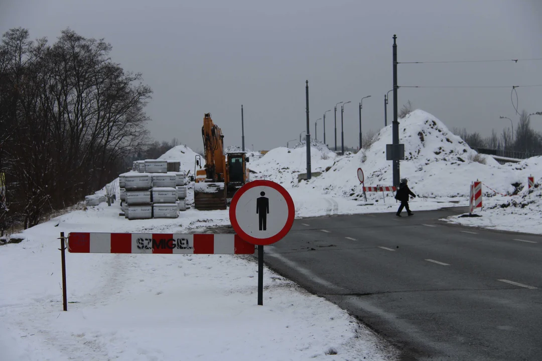 Przebudowa wiaduktów na ul. Przybyszewskiego w Łodzi - stan na 10.12.2023 r.