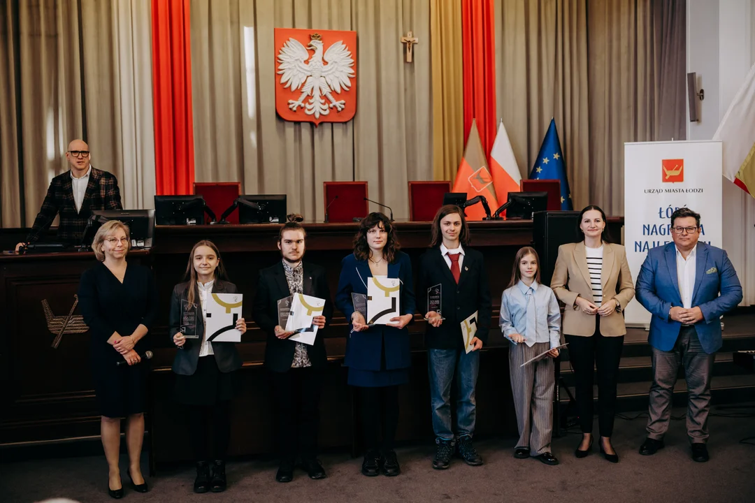 Stypendia dla łódzkich prymusów. Program Mia100 Zdolnych, 25.11.2024 r.