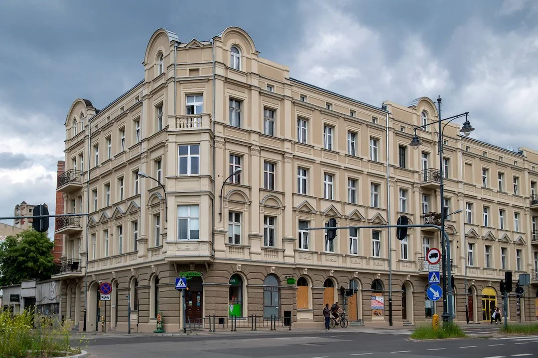 Odnowiona kamienica w Śródmieściu