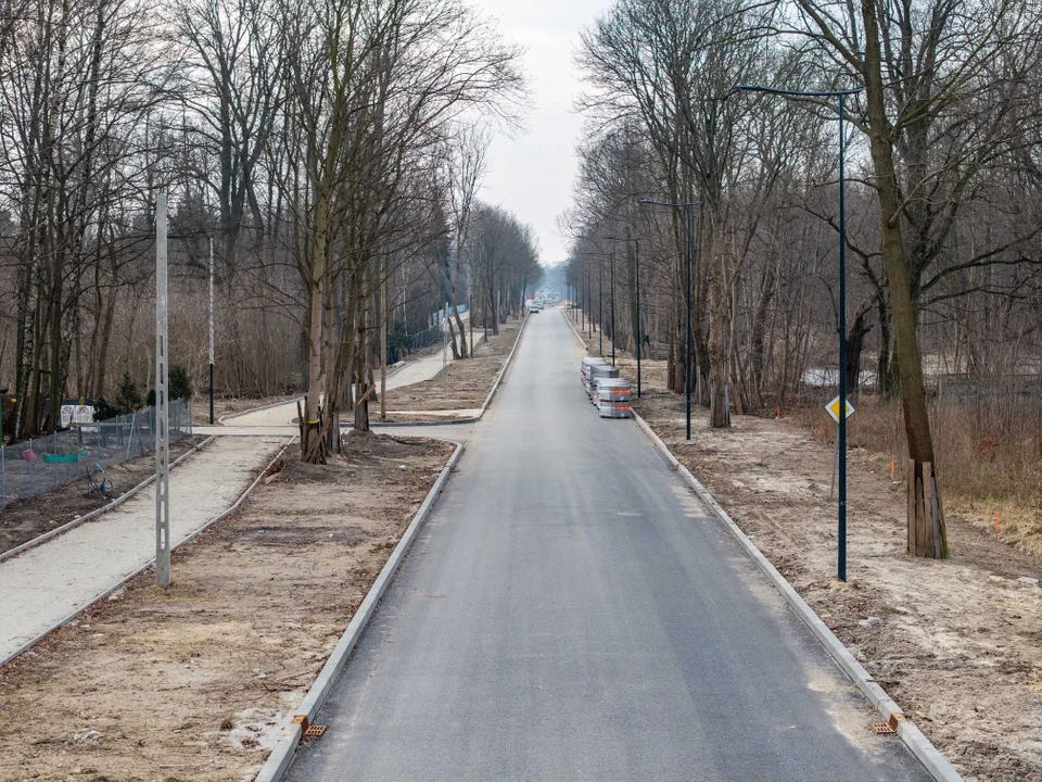 Trwa budowa ronda, która połączy Szczecińską z wjazdem na S14