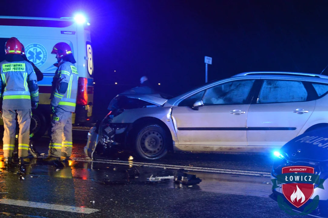 Groźny wypadek na DK 92 między Kutnem a Łowiczem