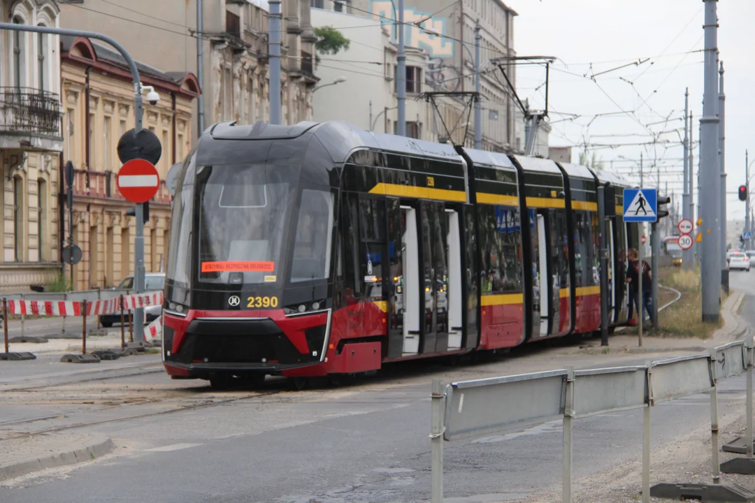 Zatrzymanie ruchu tramwajów na ul. Zachodniej w Łodzi - 12.07.2023