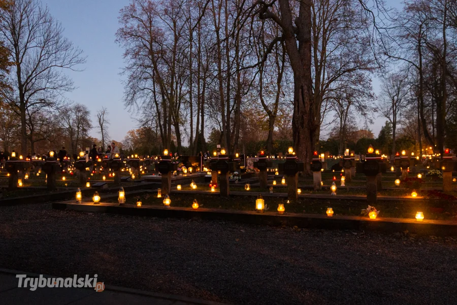 Wszystkich Świętych cmentarz Piotrków