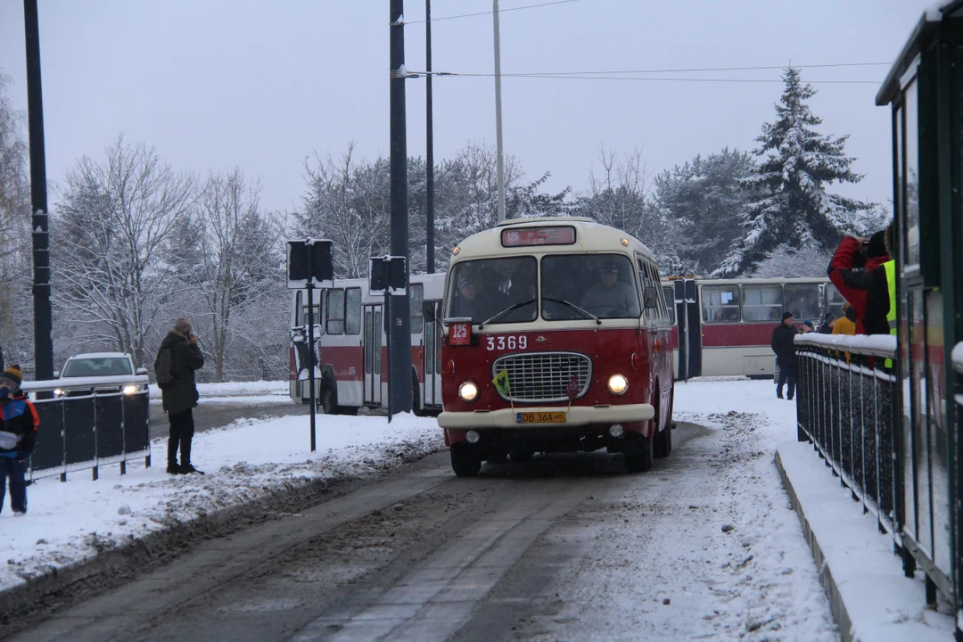 Wielka Parada Zabytkowych Tramwajów i Autobusów w Łodzi