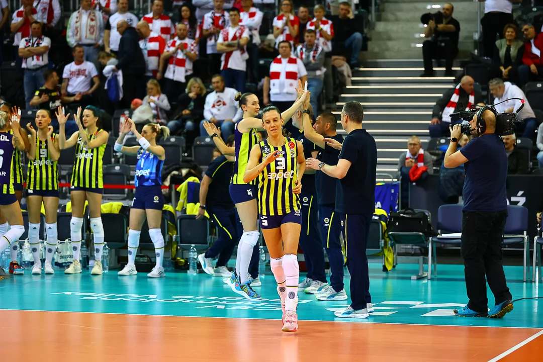 ŁKS Commercecon - Fenerbahce Stambuł