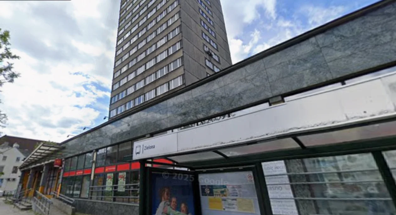 9 milionów za tajemniczą centralę w Łodzi. W pakiecie... wieżowiec przy Kościuszki! - Zdjęcie główne