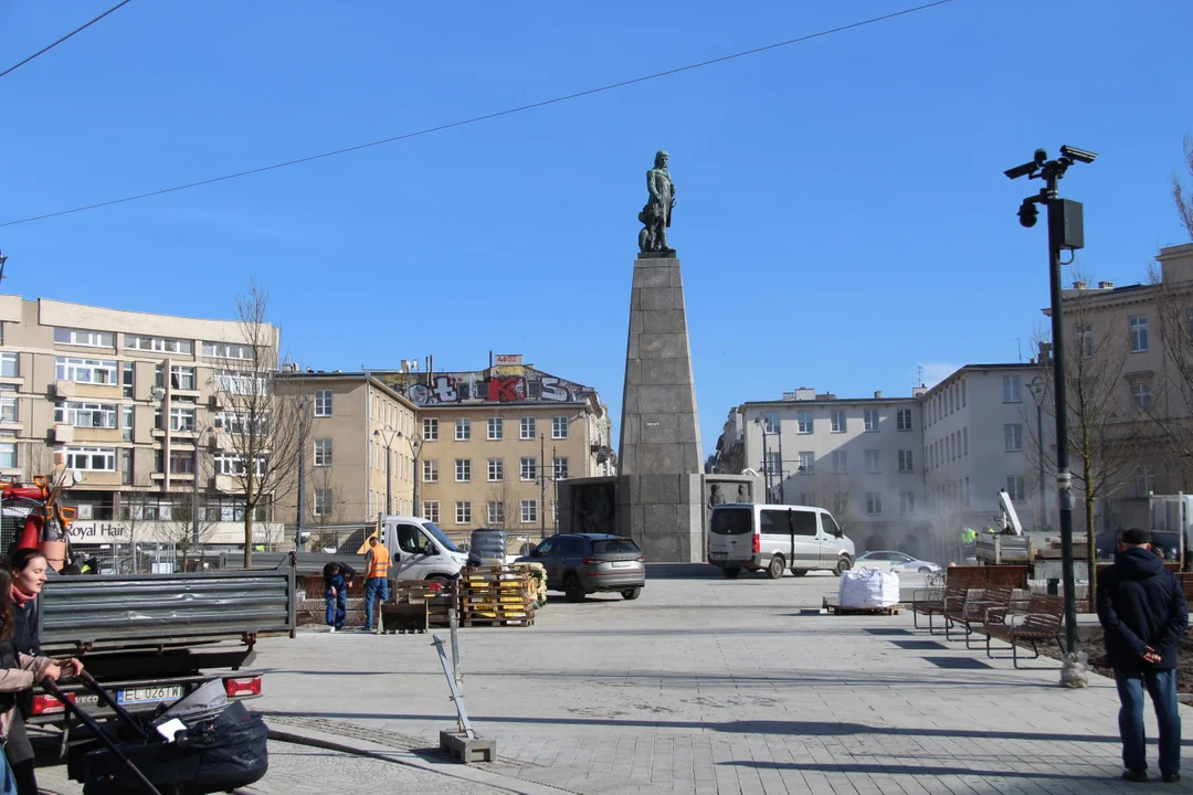 Tak wygląda plac Wolności w Łodzi na kilka dni przed oficjalnym otwarciem