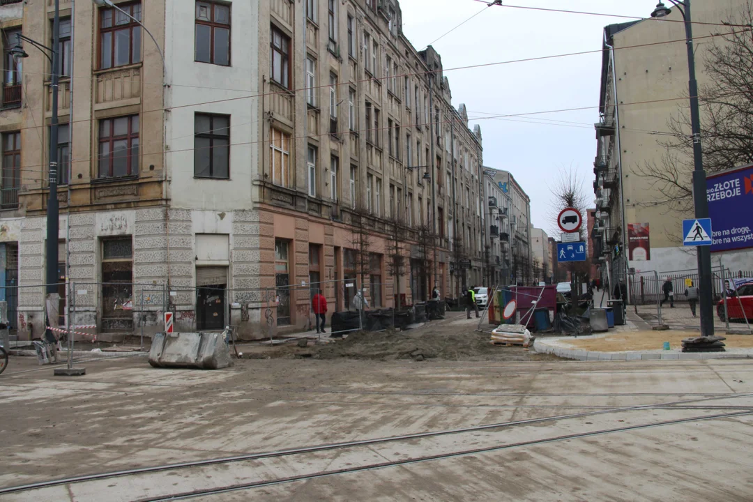 Tramwaje i autobusy MPK Łódź powróciły na Legionów