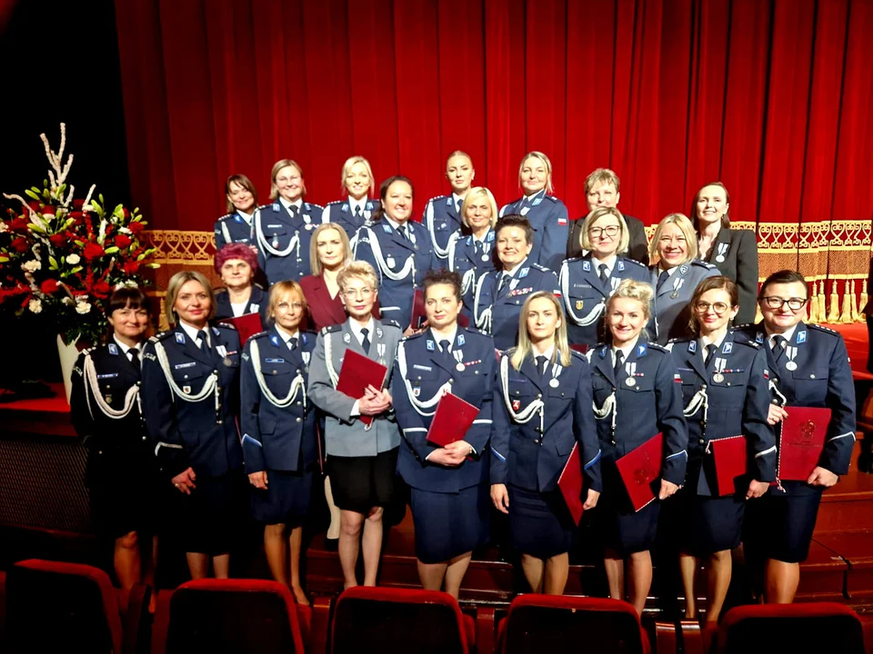 wyróżnienie policjnatki Piotrków