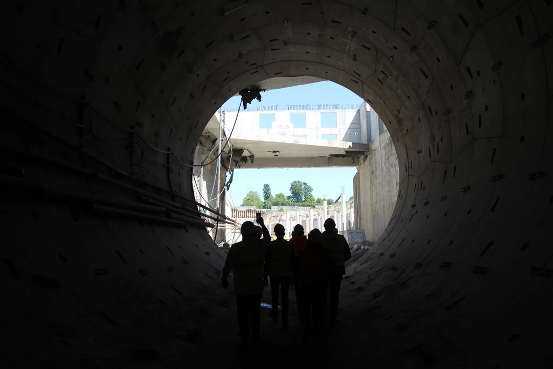 Trwa budowa tunelu kolejowego pod Łodzią - odcinek do przystanku Łódź Koziny