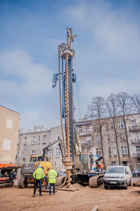 Budowa parkingów wielopoziomowych w Łodzi - styczeń 2024