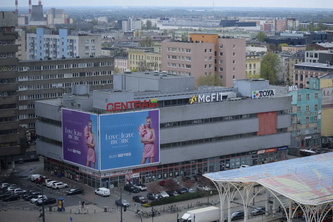 Panorama miasta widziana z wieżowca Red Tower