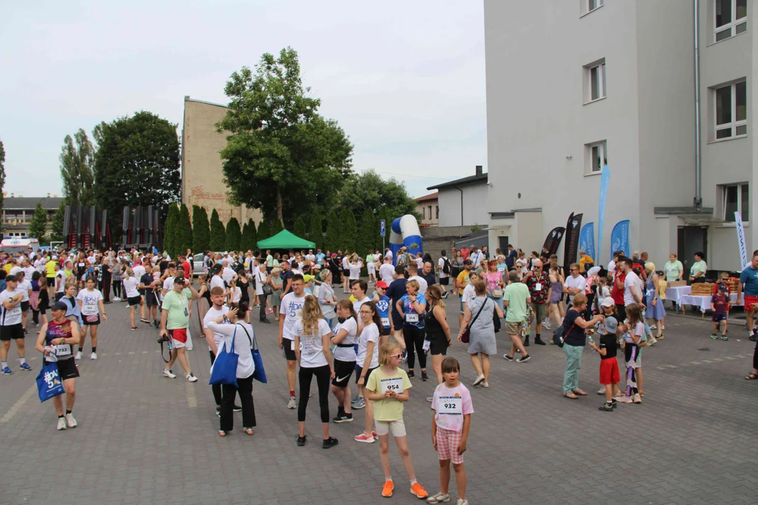 XI edycja biegu "Daj piątaka na dzieciaka"