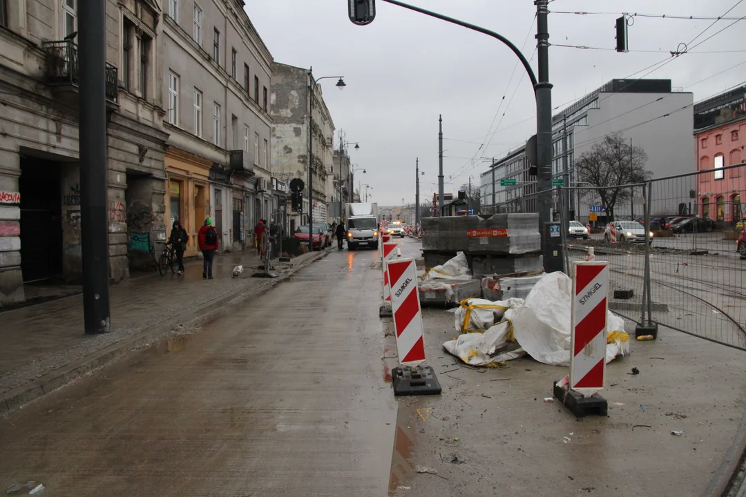 Powrót tramwajów MPK Łódź na skrzyżowanie Zachodnia/Legionów w Łodzi