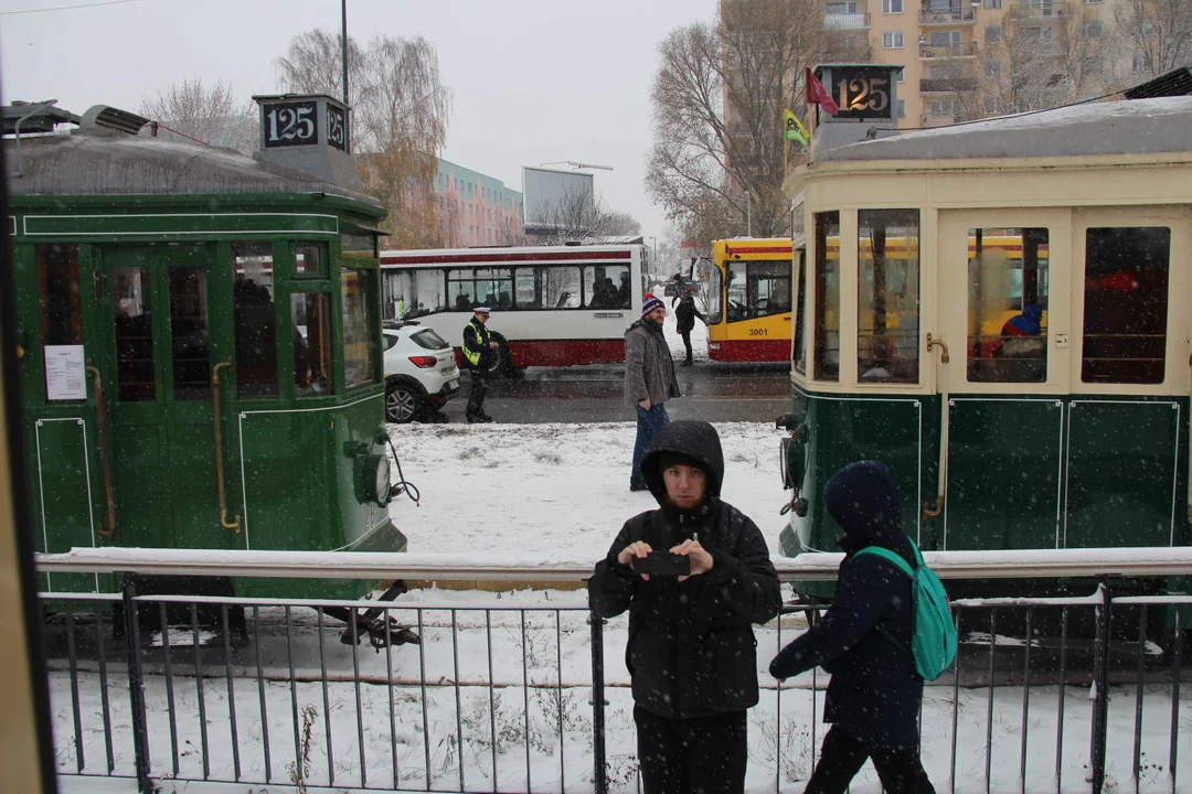 Wielka Parada Zabytkowych Tramwajów i Autobusów w Łodzi