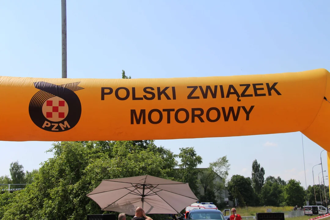 Gaz do dechy! Rajdowcy dali czadu na ulicach Łodzi
