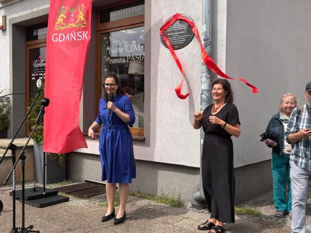 Odsłonięcie tablicy upamiętniającej Macieja Kosycarza