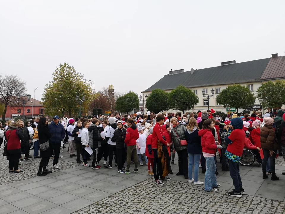 "Żywa flaga" na pl. Jana Pawła II