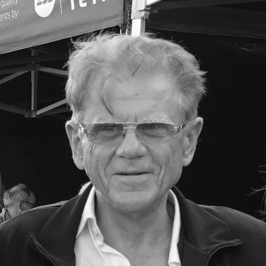 ROMUALD SZAJ