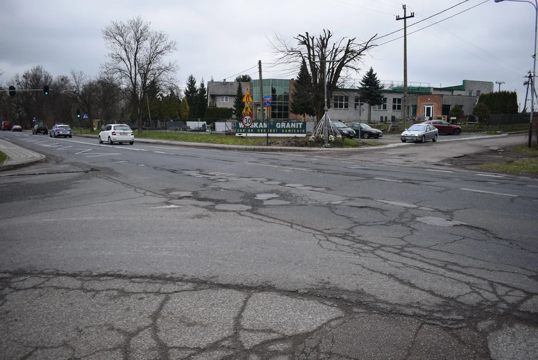 Łódź z ringiem autostrad. Dojazd do nich to jednak dramat [KOMENTARZ] - Zdjęcie główne