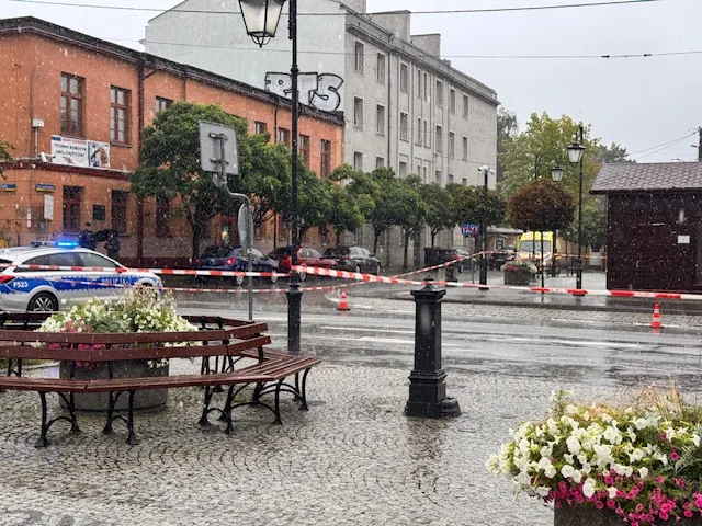 Tajemnicza walizka na placu Kilińskiego