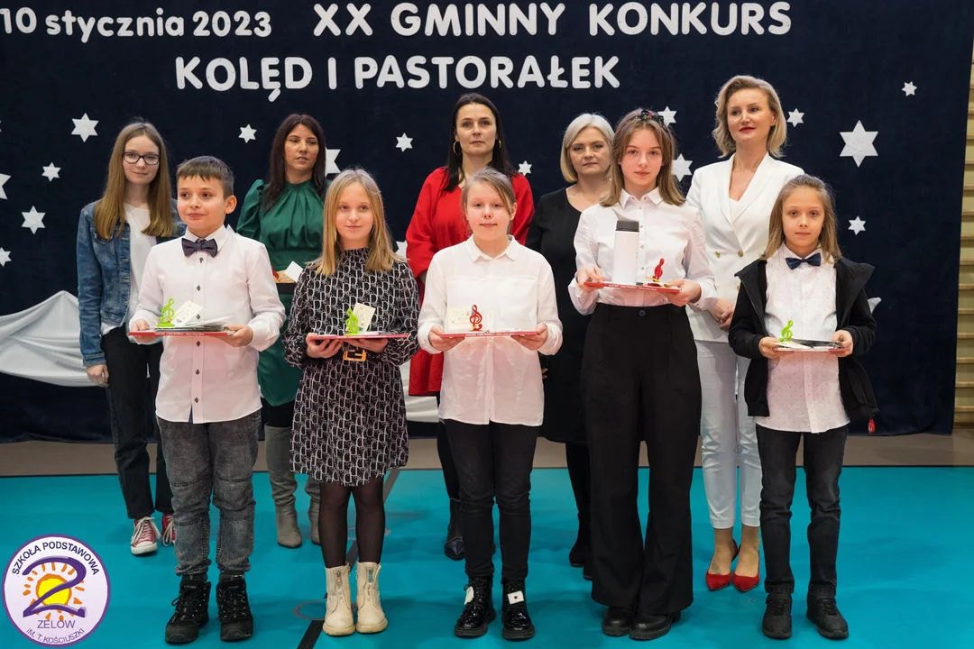 Uczniowie zmierzyli się w konkursie kolęd i pastorałek [FOTO] - Zdjęcie główne