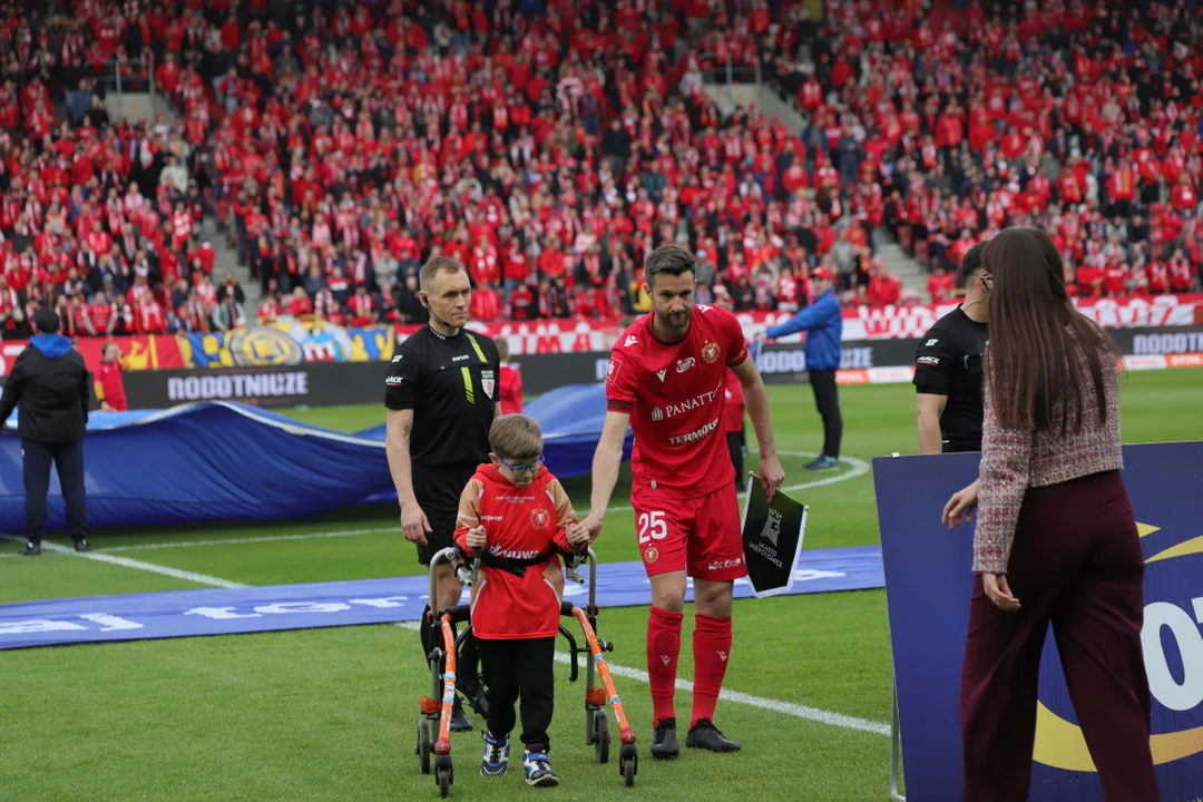 Widzew Łódź kontra Puszcza Niepołomice