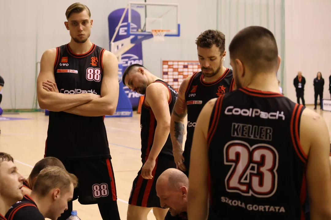 Enea Basket Poznań przegrywa na własnym parkiecie