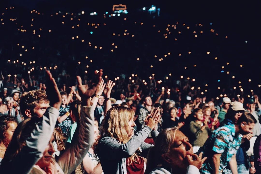 Strażackie show, Lady Pank, kabarety, szczypiorniści i siatkarze na piasku, potańcówka. Co się dzieje w Płocku w weekend? - Zdjęcie główne