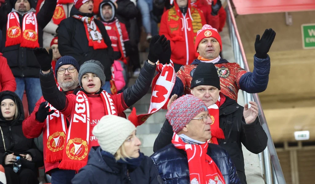 Mecz Widzew Łódź kontra Karków Częstochowa