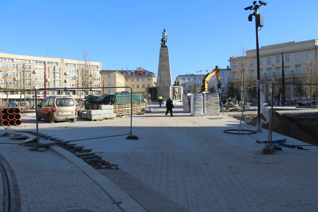 Dobiega końca przebudowa placu Wolności w Łodzi