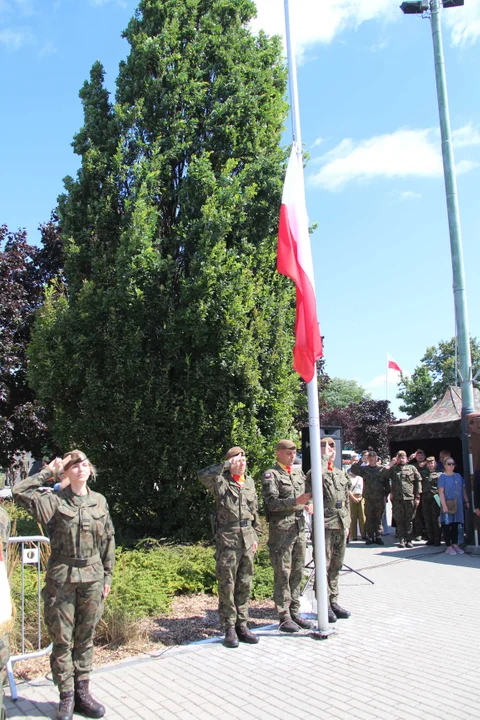 Przysięga wojskowa żołnierzy dołączających do 9 Łódzkiej Brygady Obrony Terytorialnej