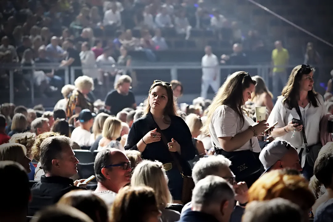 Rod Stewart wypełnił Atlas Arenę po brzegi