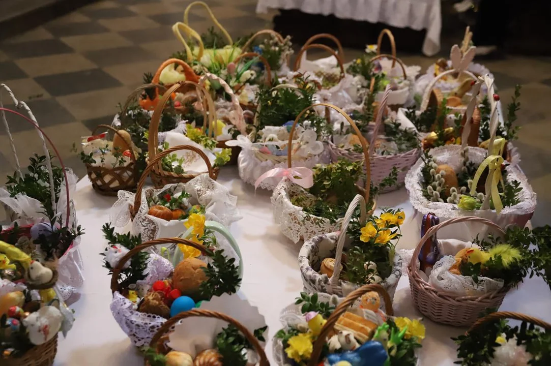 Święcenie pokarmów w katedrze