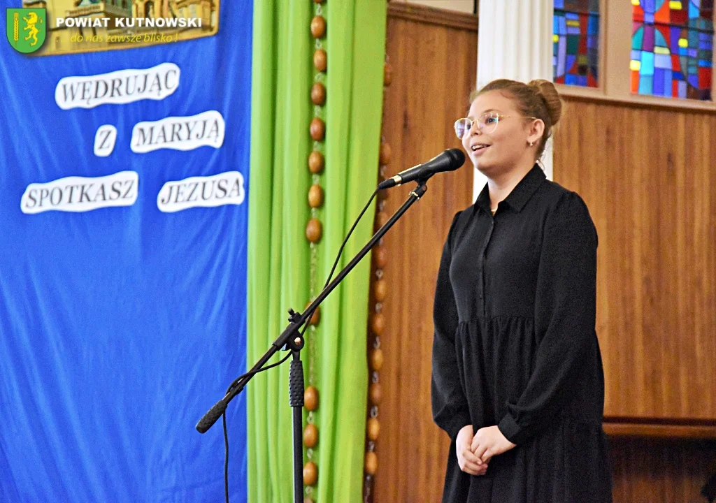 W Bedlnie odbył się koncert galowy II Powiatowego Festiwalu Piosenki Religijnej