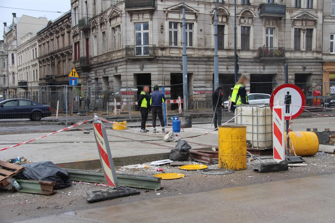 Przebudowa skrzyżowania ulic Zachodniej z Legionów w Łodzi - stan na 21.10.2023 r.