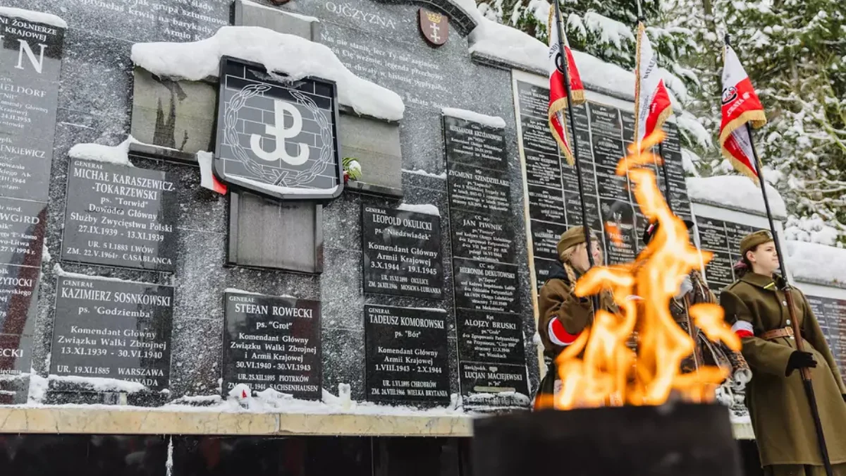 „Nie zapominajcie o nich”. W Gdańsku padły słowa, które poruszyły tłum - Zdjęcie główne