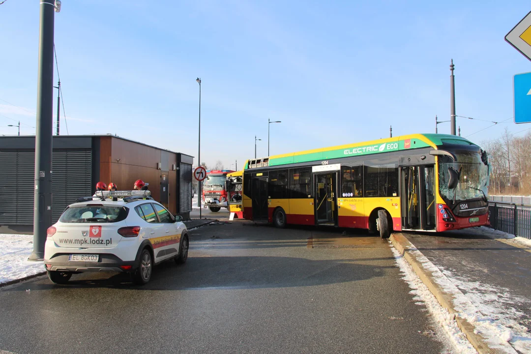 Zderzenie autobusów na Retkini